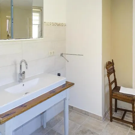 Three-bedroom Holiday In